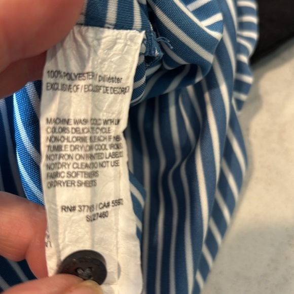 Jack Nicklaus blue striped polo golf shirt, Staydri sweat wicking material. - Picture 5 of 6